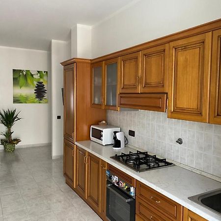 Appartamento Comodo E Grazioso Turim Exterior foto